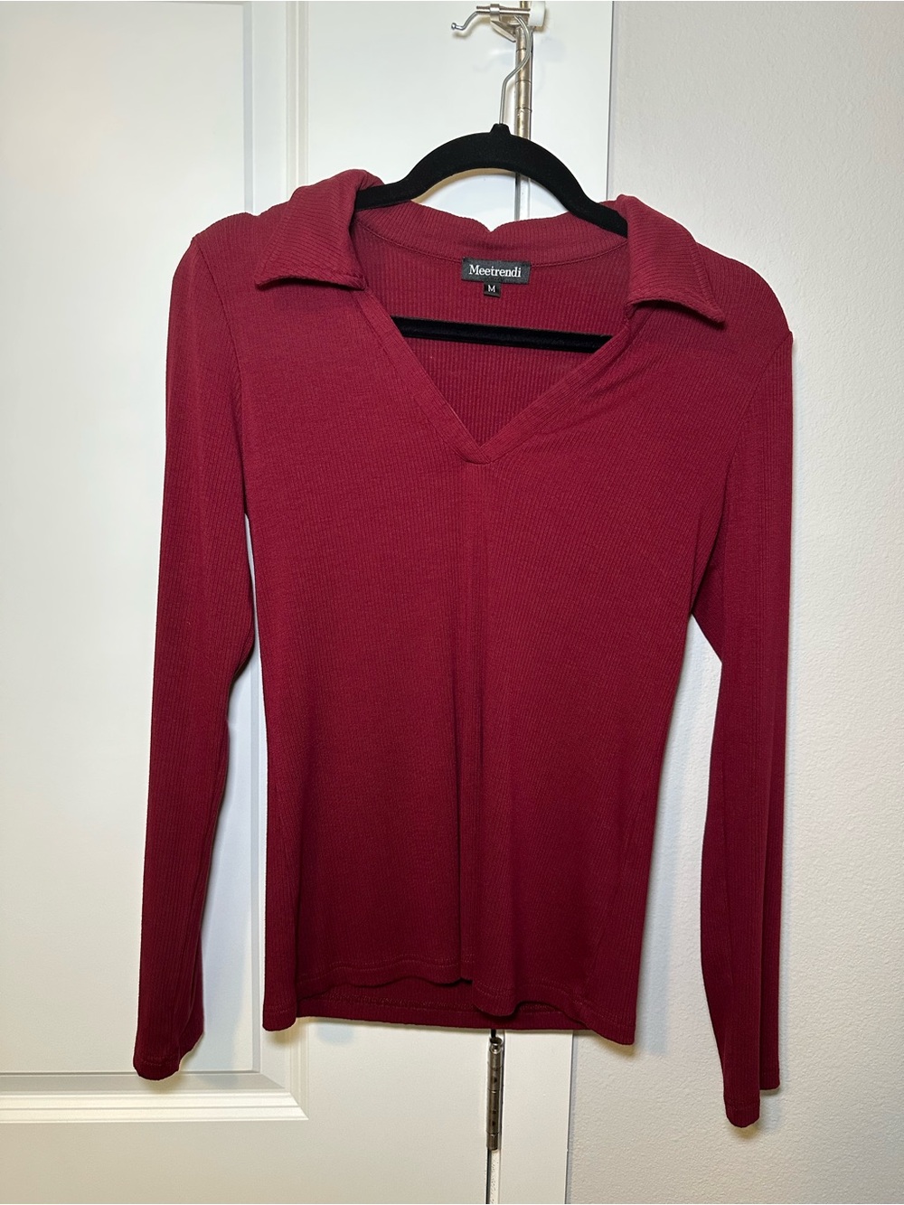 Women's Long-Sleeve V-Neck Polo Top in Burgundy